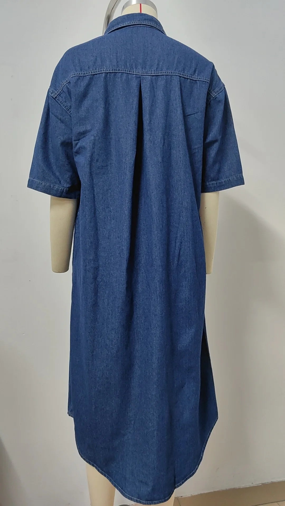 Robe Chemise en Jean Mi Longue chez robe-chemise-boutique