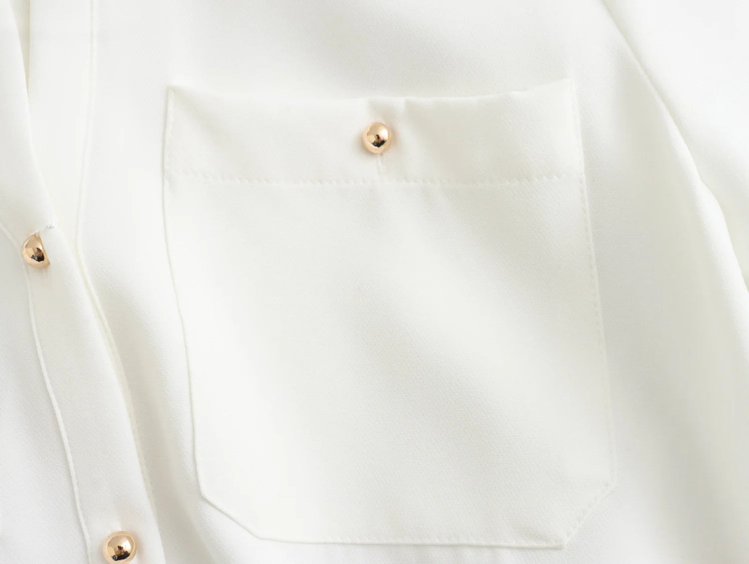 Robe Chemise Blanche avec Ceinture chez robe-chemise-boutique
