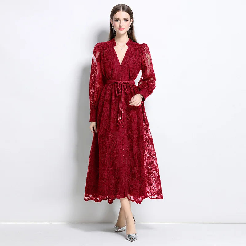 Robe Chemise Broderie Anglaise Rouge chez robe-chemise-boutique